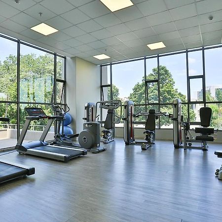 304 Sandton Skye Йоханесбург Екстериор снимка