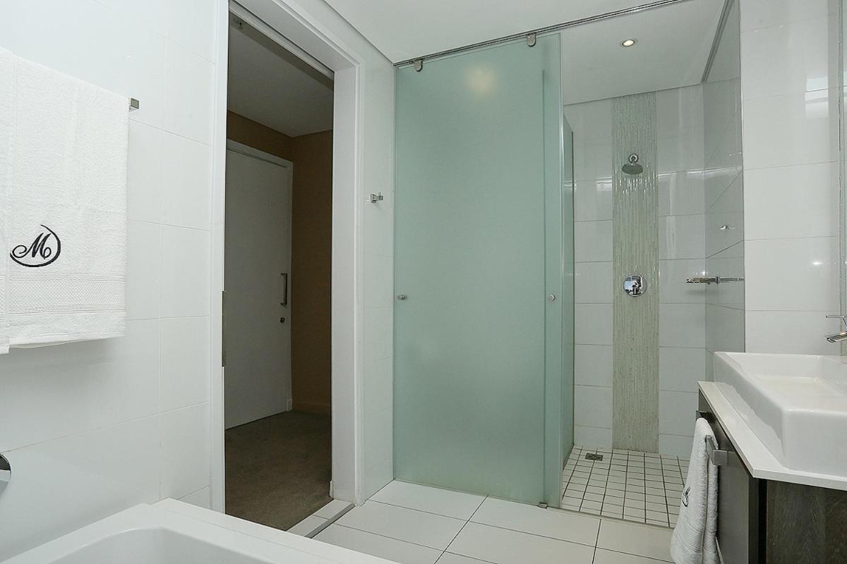 304 Sandton Skye Йоханесбург Екстериор снимка